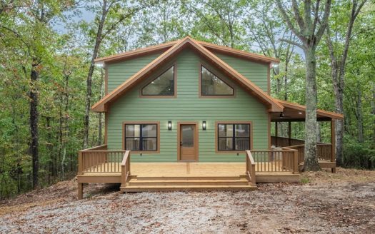 Iuka Mississippi waterfront real estate listing photo 1