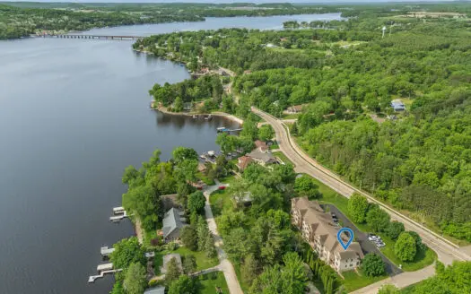 2-Bedroom Townhouse-Style Condo in the Village of Merrimac WI