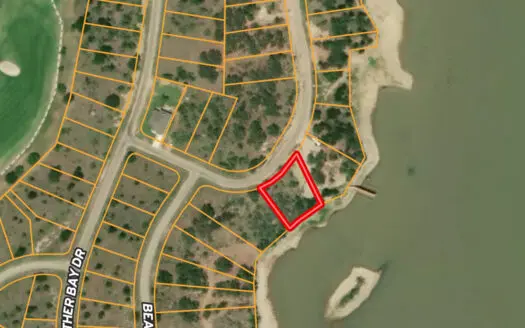 Water Front Lot on Beautiful Lake Brownwood Tx