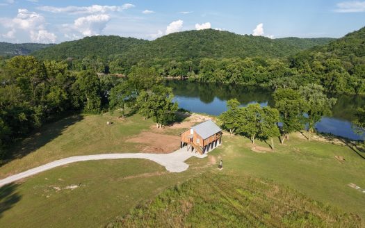 Guion Arkansas riverfront real estate listing photo 1