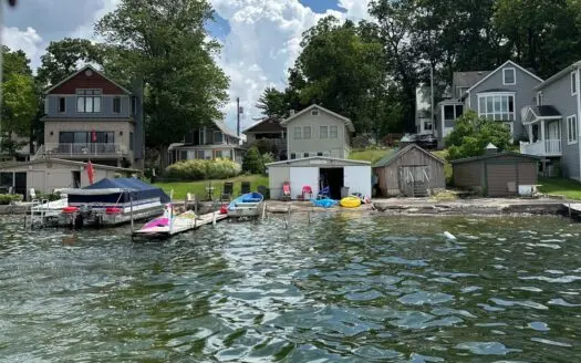 NE Indiana Lakefront Home in Steuben County, IN