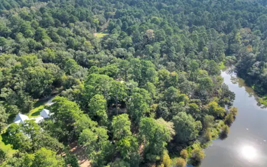 East Texas Waterfront Lot for Sale with Barndominium Lake Tyler