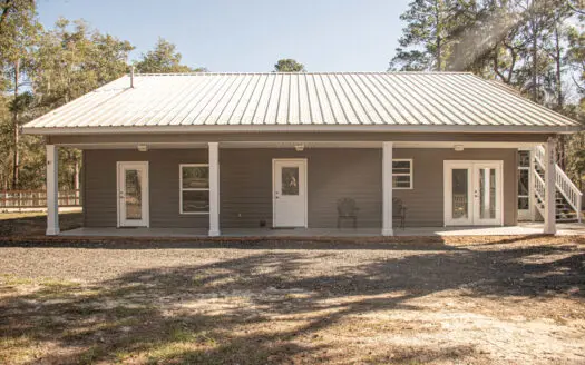 Site built home & river front property!!!