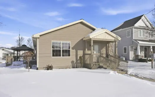 Waterfront Home For Sale in NE Indiana