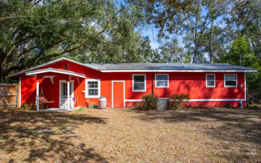 Suwannee River Retreat | 3 Acres with Scenic Water Views