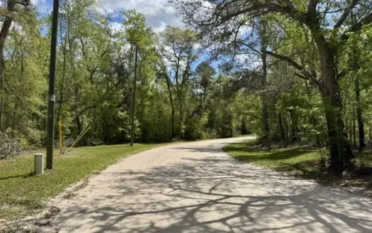 Home on 8 Acres in Jasper, FL
