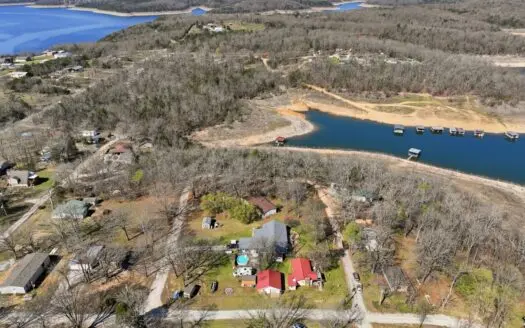 2 Homes on Bull Shoals Lake in Protem, MO
