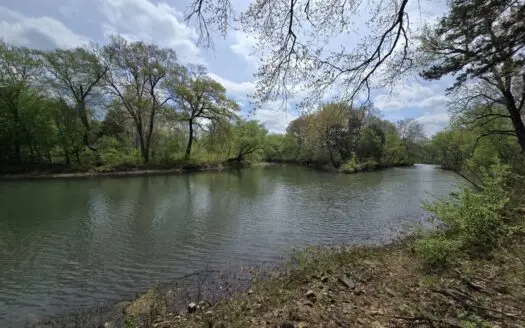 Blackfork River Frontage – Recreational Property