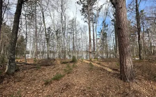 Beautiful lake lot located on Lower Rush Lake!