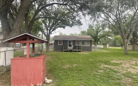 Lake Cabin for Sale at Lake Corpus Christi, TX