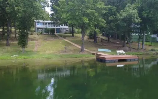 Lakefront Home For Sale On Lake Navajo In Cherokee Village, Ar