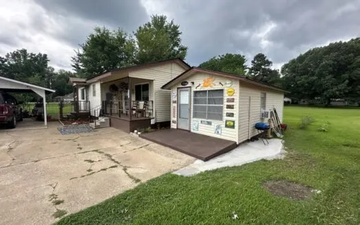 Lake Overcup Lakefront Cabin For Sale near Morrilton, AR