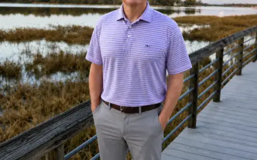 agent profile picture for Austin Mayo on waterfront properties website