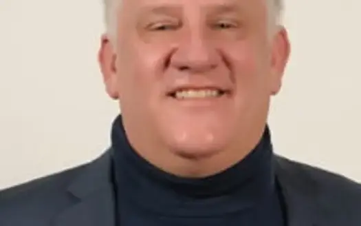 agent profile picture for John Stephens on waterfront properties website