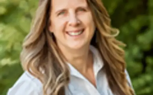 agent profile picture for Karin Kasinger DB50566/LC52927 on waterfront properties website