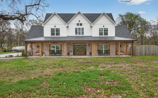 Pryor, Oklahoma Luxury Custom-Built  Farmhouse For Sale