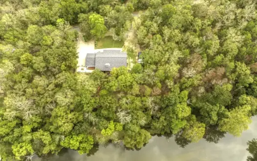 Riverfront Home For Sale In Cherokee Village, AR