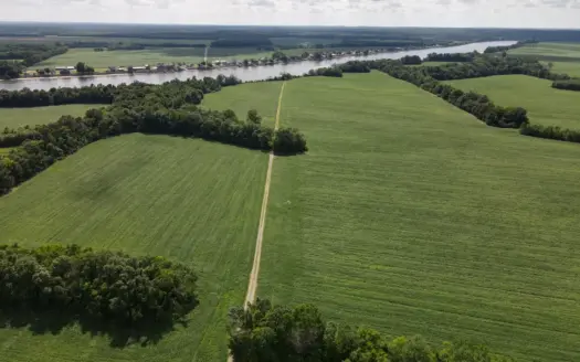 Riverfront Legacy Farm | 700 Acres ± | Land For Sale In Tn