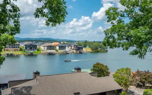 Hot Springs Lake Hamilton Condo