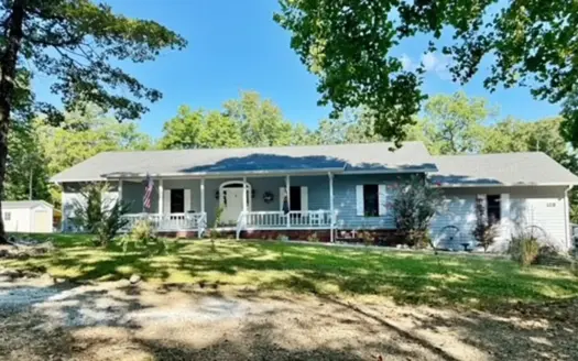Riverfront Home For Sale In Cherokee Village, AR