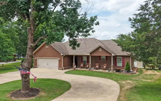 Lakefront Home For Sale In North Central Arkansas