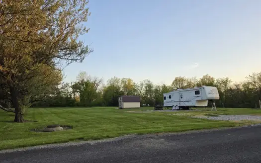 Two Lake Thunderhead Lots For Sale in Unionville, MO