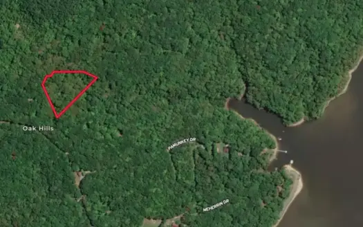 Hidden Acres: 2.5-Acre Secluded Retreat Near Kerr Lake, VA