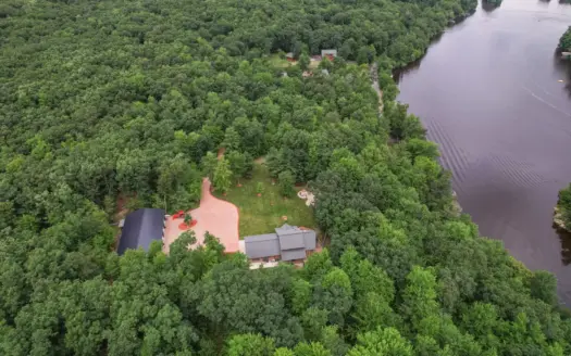 Beautiful Lakefront Home on Lake Arbutus, WI
