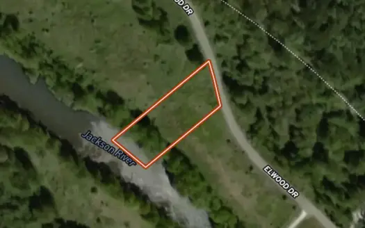 The River’s Edge – Adventure Meets Riverfront Living
